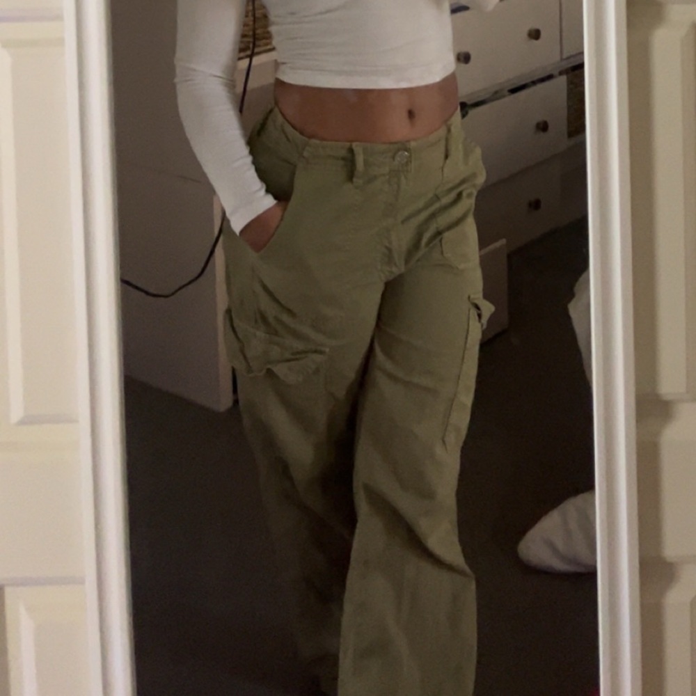 White Long Sleeve Crop Top